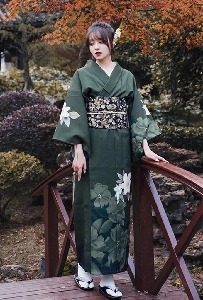kimono femme long japonais 1eadd375 da8e 45e7 9329 46019f9b71ae